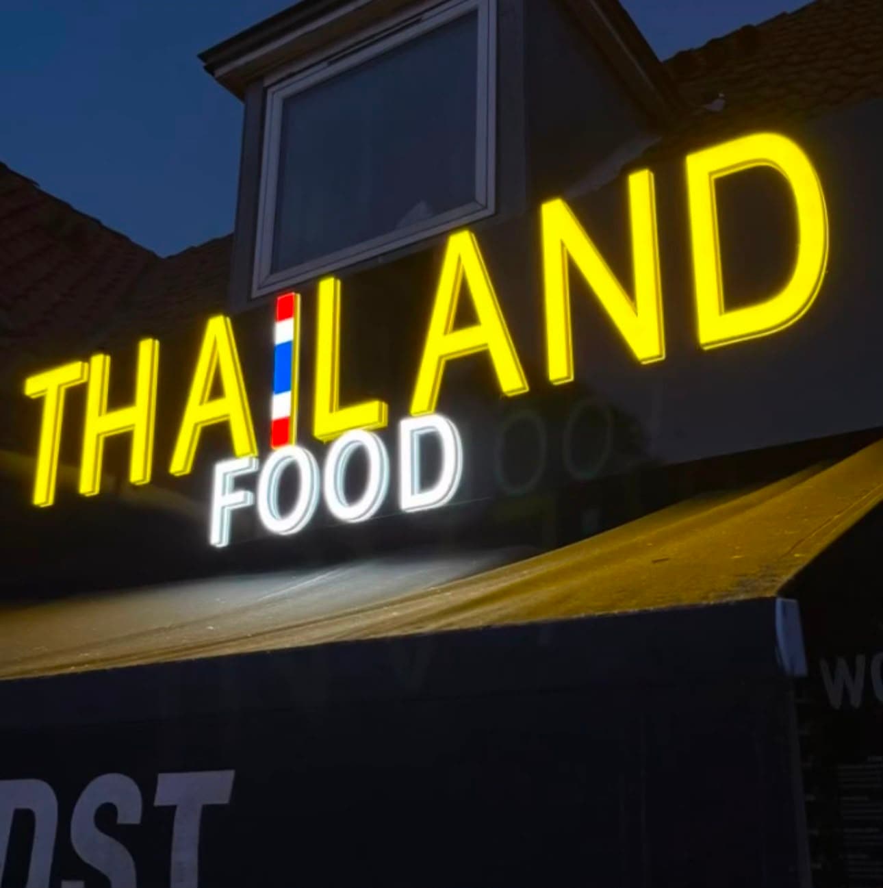 Facadeskilte produceret af 3D Reklamer